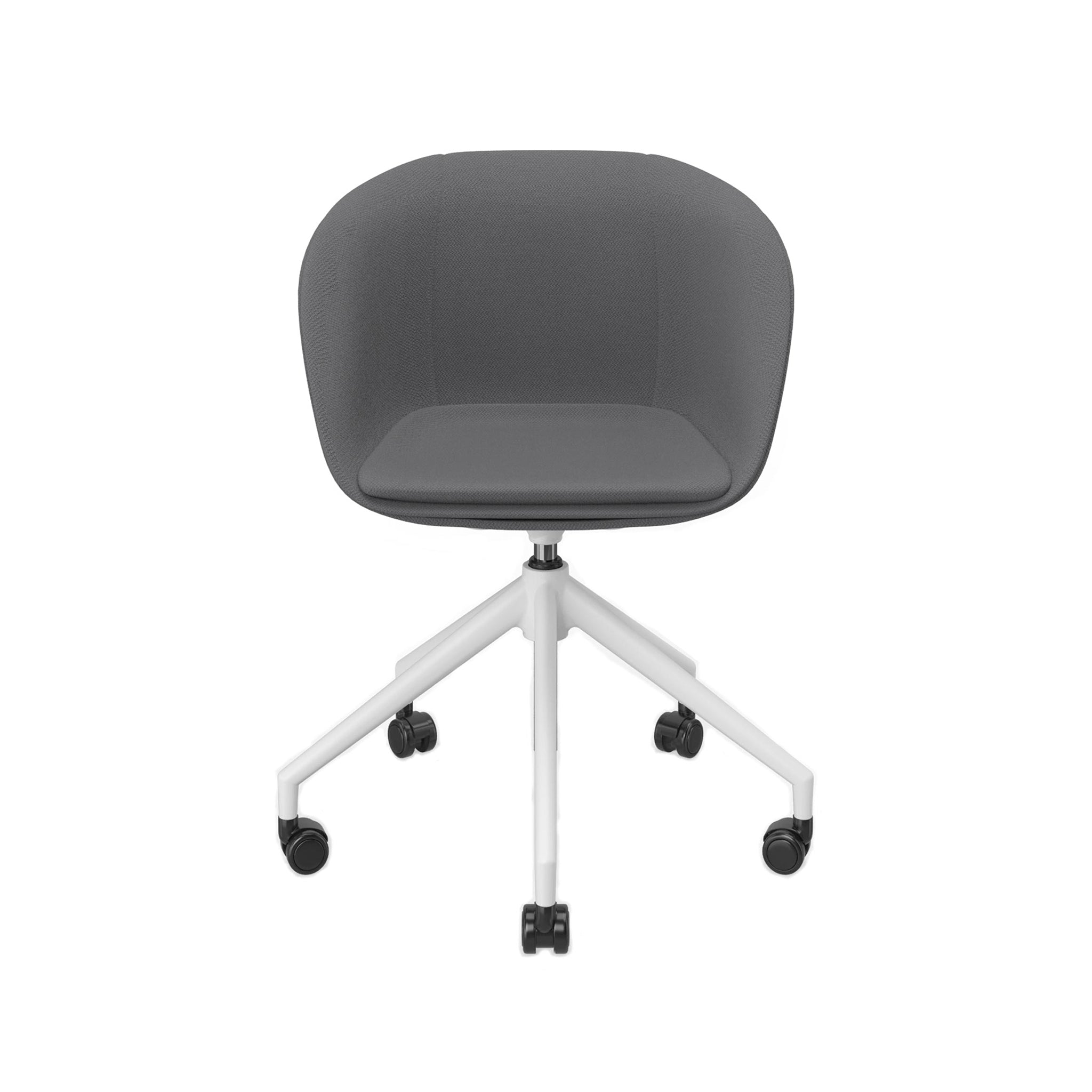 Vor weißem Hintergrund sieht man von vorne einen Schalenstuhl mit ergonomisch geformter vollumpolsterter Sitzschale. Der Stuhl hat ein Fußkreuz in weiß mit Höhenverstellung. Die Rollen sind schwarz.