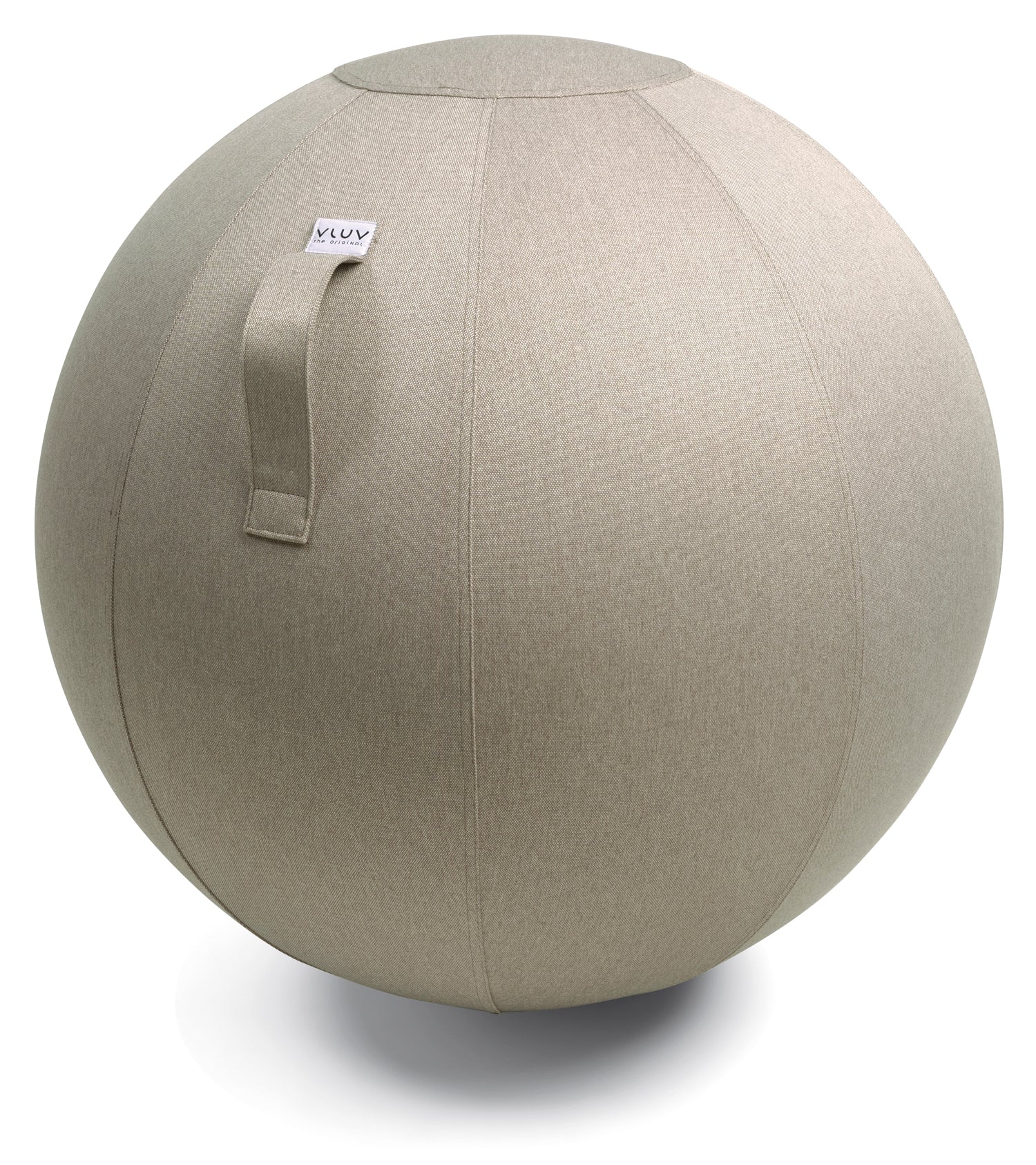 Vor weißem Hintergrund sieht man einen beigen Sitzball. Der Bezug ist aus einem strukturierten Möbelstoff gefertigt.